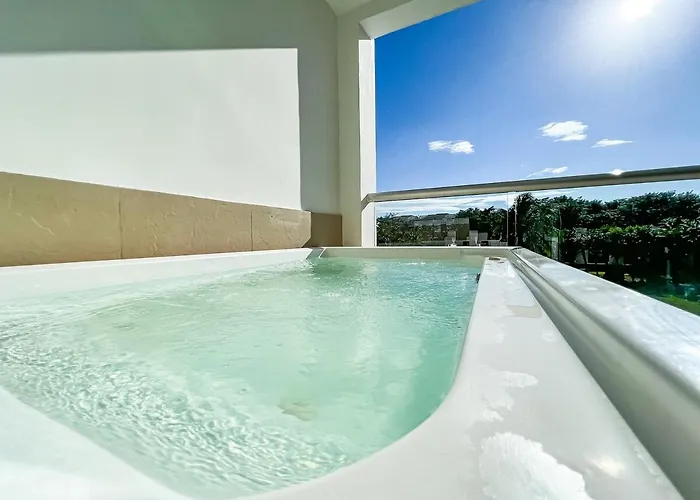 Apartamento With Access To The Beach, Pools And Playa del Carmen