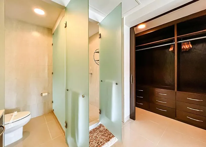 With Access To The Beach, Pools And Apartamento *