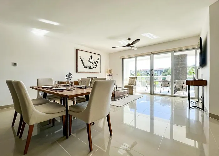 Apartamento With Access To The Beach, Pools And *