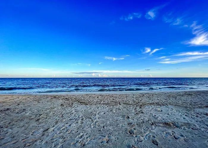 Apartamento With Access To The Beach, Pools And