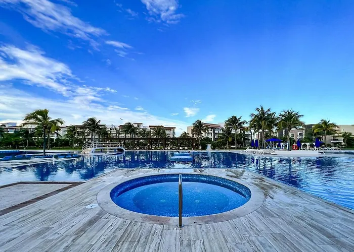 Apartamento With Access To The Beach, Pools And Playa del Carmen