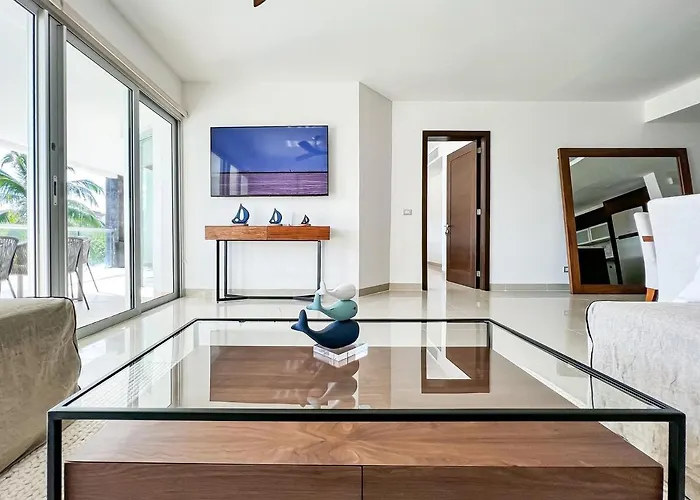 Apartamento With Access To The Beach, Pools And *