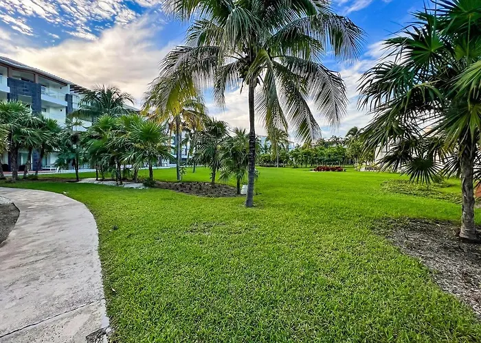 With Access To The Beach, Pools And Apartamento *